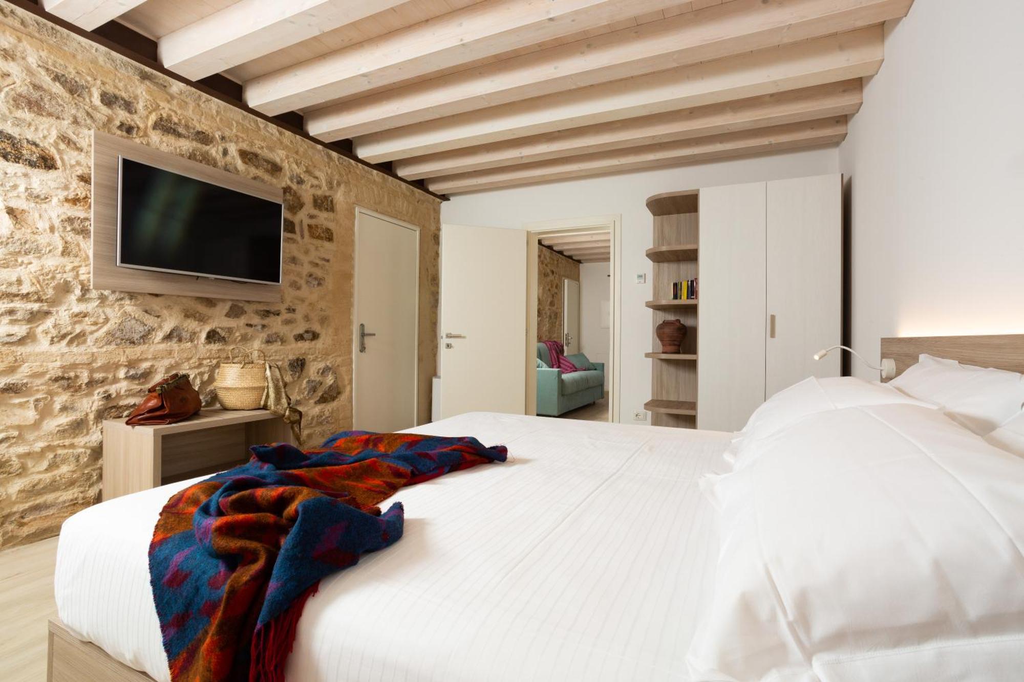 Casa Massaro Todeschini Aparthotel *